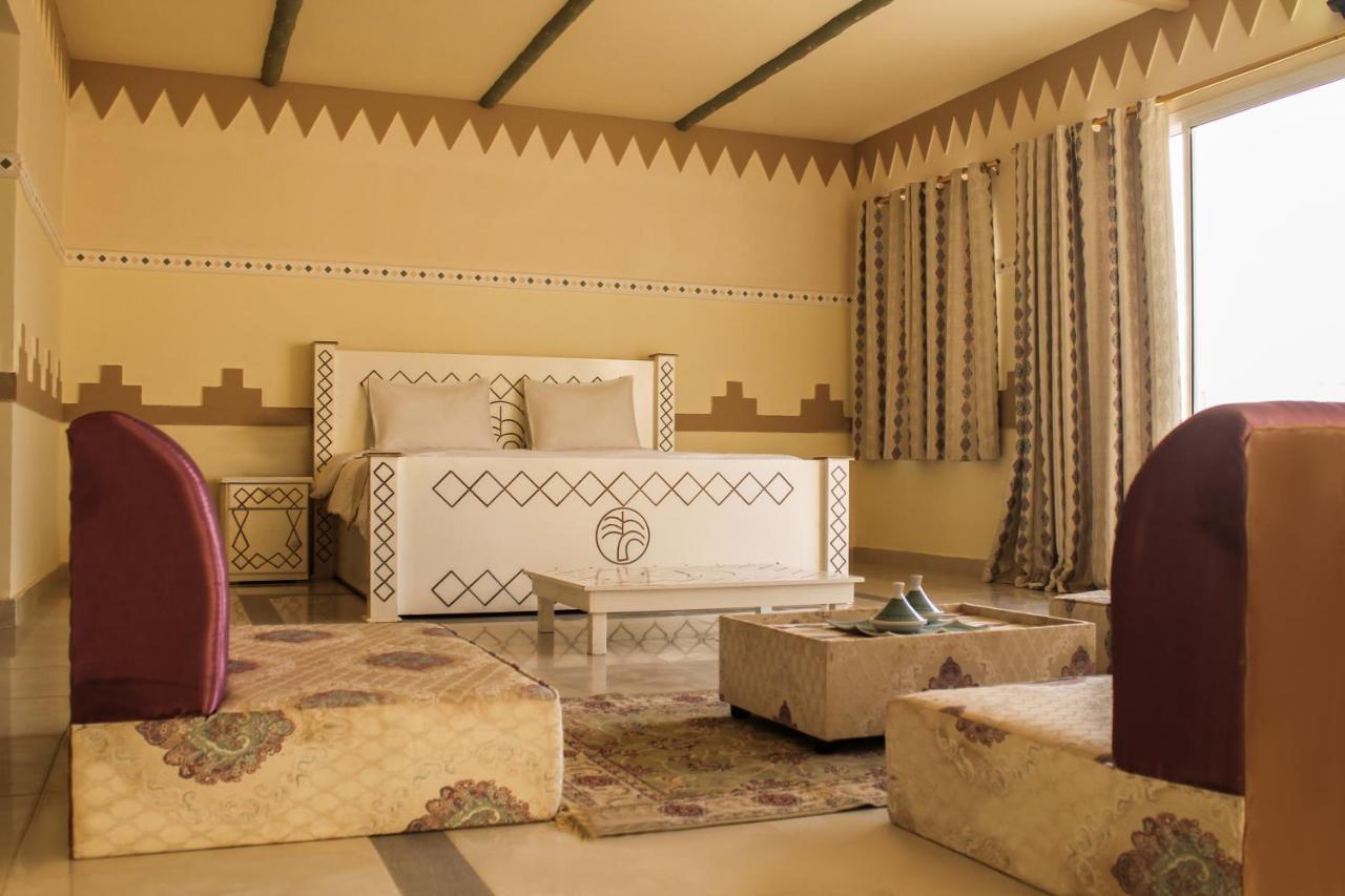 Golden Palm Oasis Hotel Fulayj al Masha'ikh Kültér fotó